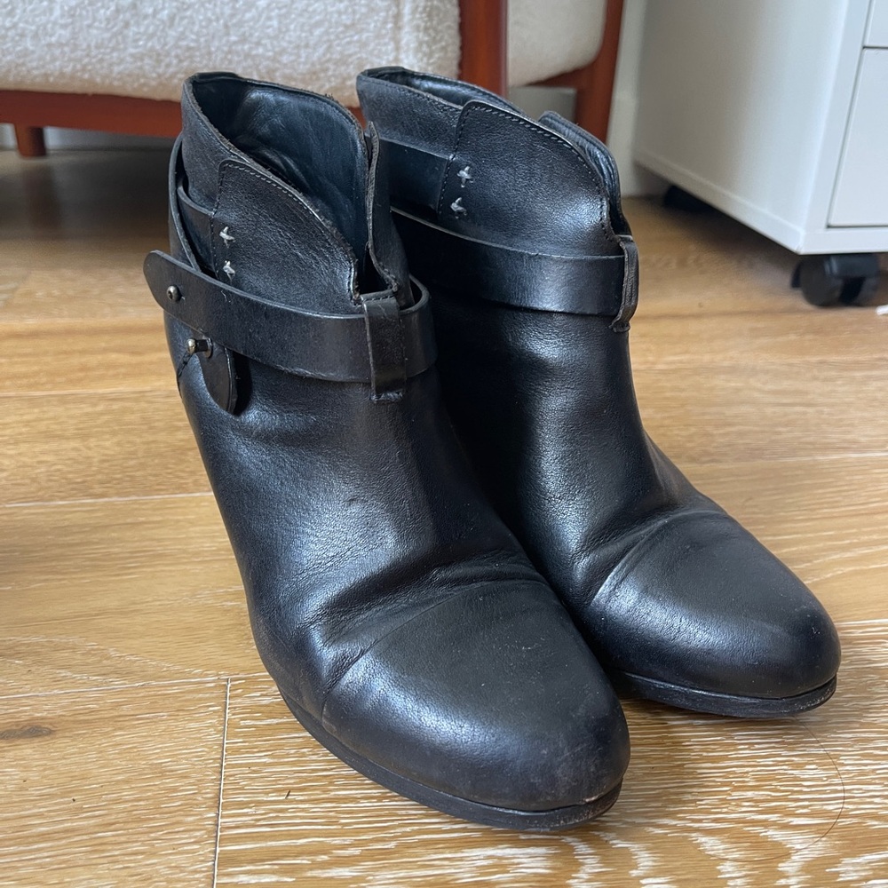 Rag & Bone Leather Harrow Black Leather Ankle Boots